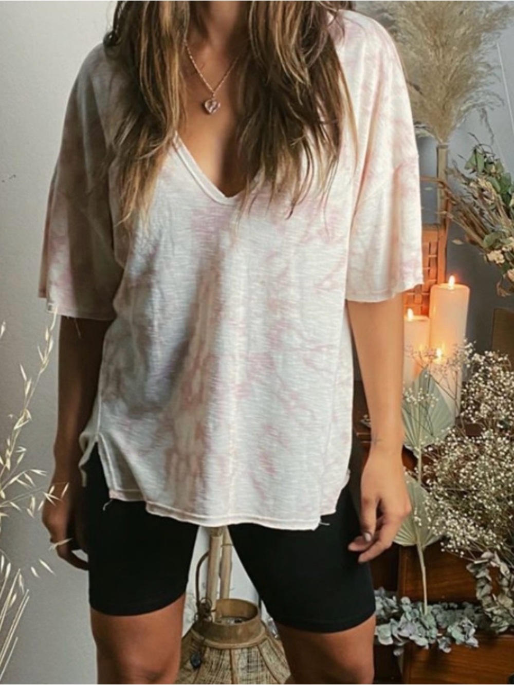 Honey Belle Pink Cream Tie-Dye V-Neck Short Sleeve Tee